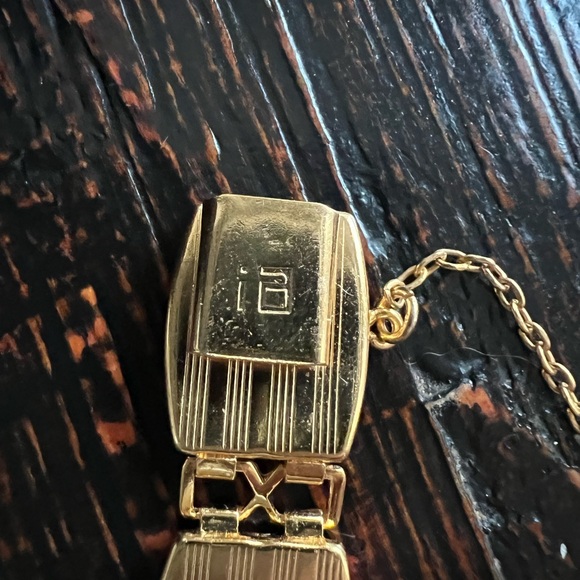 SOLD - Picture 3 of 13